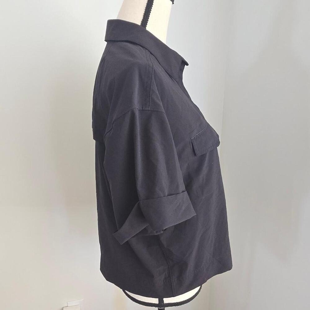 Athleta black button up shirt with pockets in a S - Picture 3 of 7